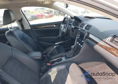 2015 Volkswagen Passat 2.0L Tdi Sel Premium из США, поврежденный, VIN 1VWCV7A34FC003245